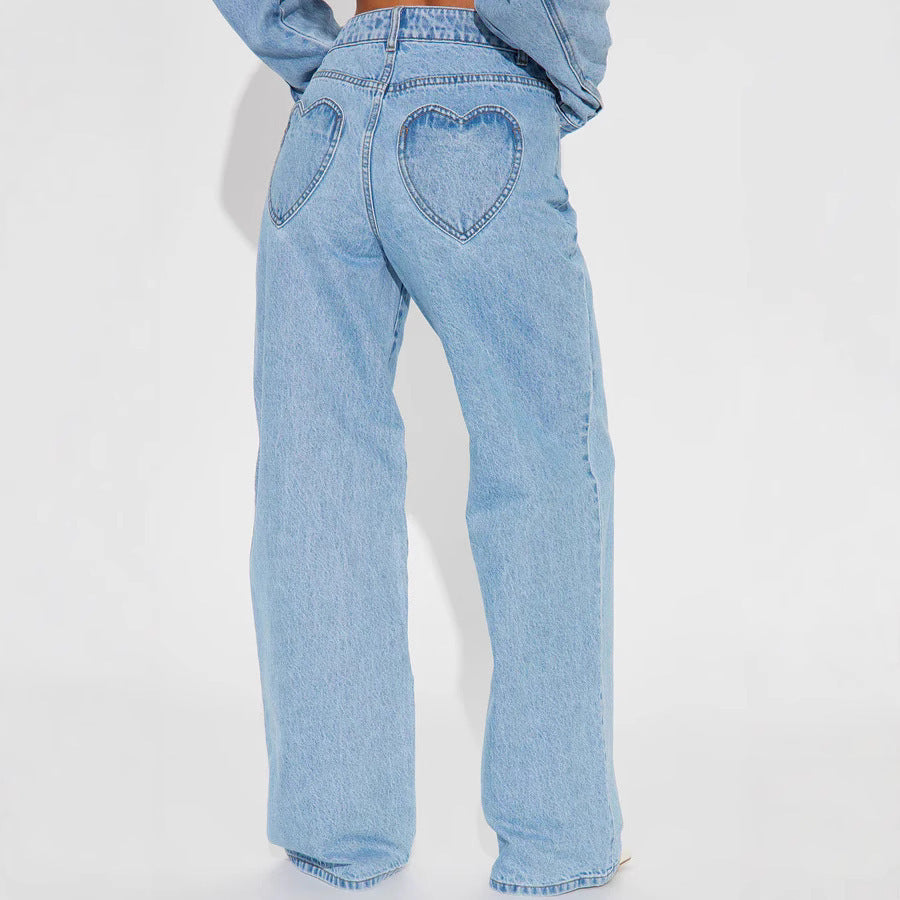 JEANS TAILLE HAUTE POCHES FORME COEUR